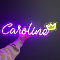 Neonreclame met aangepaste naam en LED-neonlicht