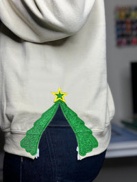 Sweat-shirt personnalisé avec broderie, nœud latéral pailleté et motif sapin de Noël, cadeau créatif pour un être cher