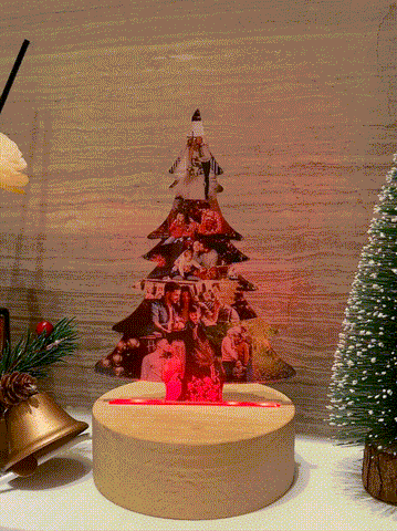 Lampe photo collage personnalisée en forme de sapin de Noël avec photos