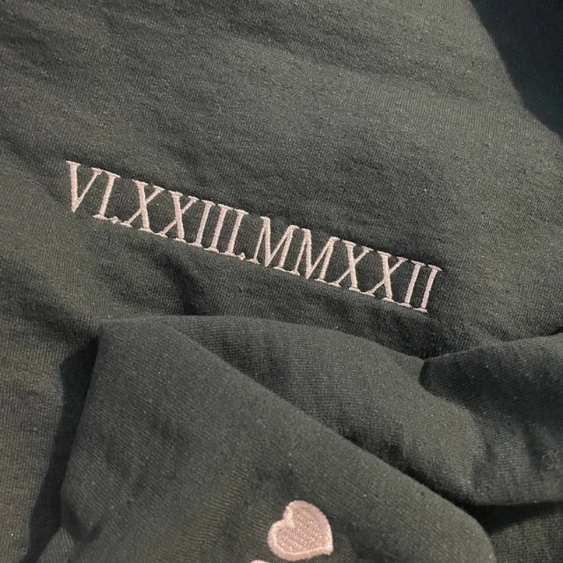 Sweat-shirt personnalisé brodé pour couple avec chiffres romains, cadeaux de Noël