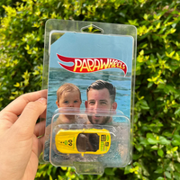 50 % RABATT 🚗 Personalisierte Verpackung für Papas Traumauto-Spielzeug🚙