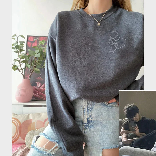 Sweat-shirt avec imprimé personnalisé. Sweat-shirt avec photo individuelle