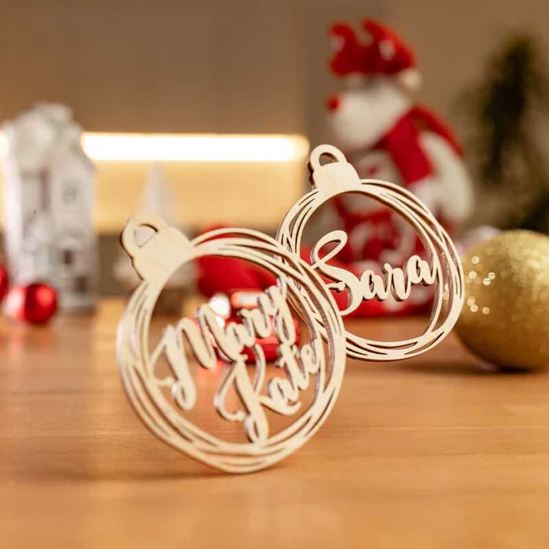 Décoration de sapin de Noël en bois personnalisée avec nom personnalisé