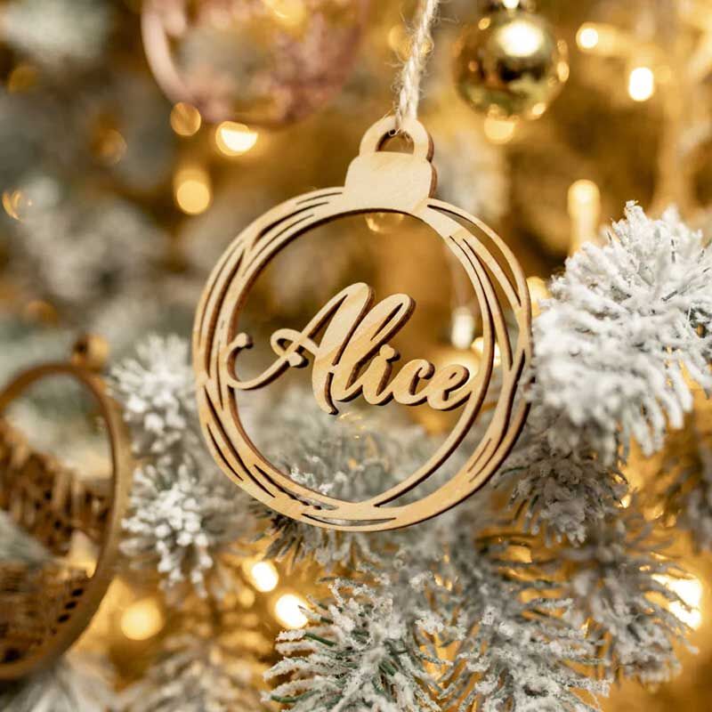 Décoration de sapin de Noël en bois personnalisée avec nom personnalisé