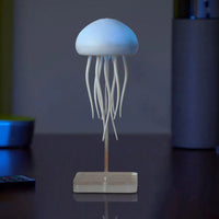 Kleurrijke kwallenlamp met kleurverloop en spraakgestuurd ontwerp, creatief cadeau voor kinderen