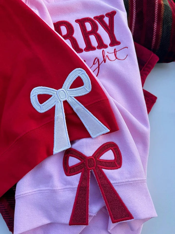 Vrolijke en fleurige sweater met geborduurde strik / Sweatshirt met strik aan de zijkant en applicatie / Sweatshirt met kerststrik / Glitterkerstsweater