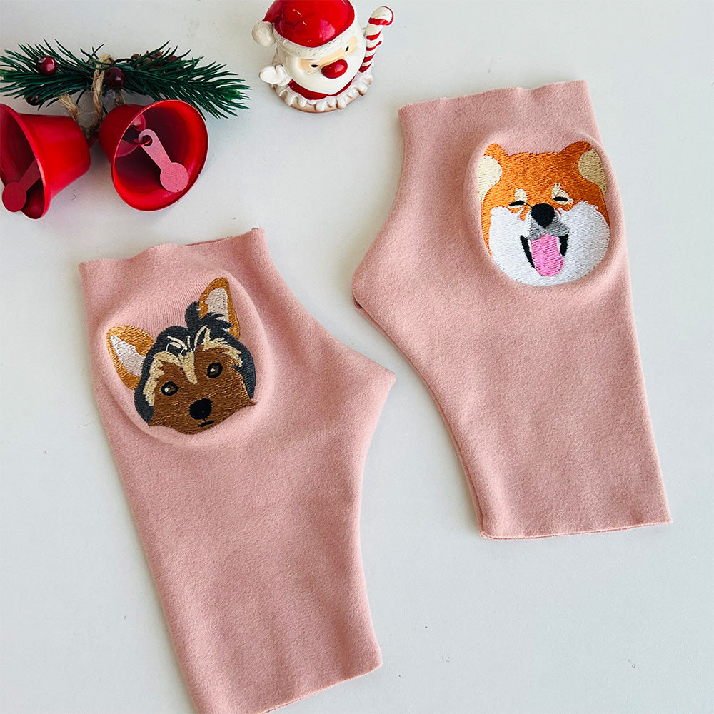 Gepersonaliseerde vingerloze handschoenen met geborduurd dierenportret