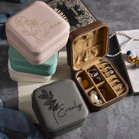 Personaliseer de leren sieradenorganizer