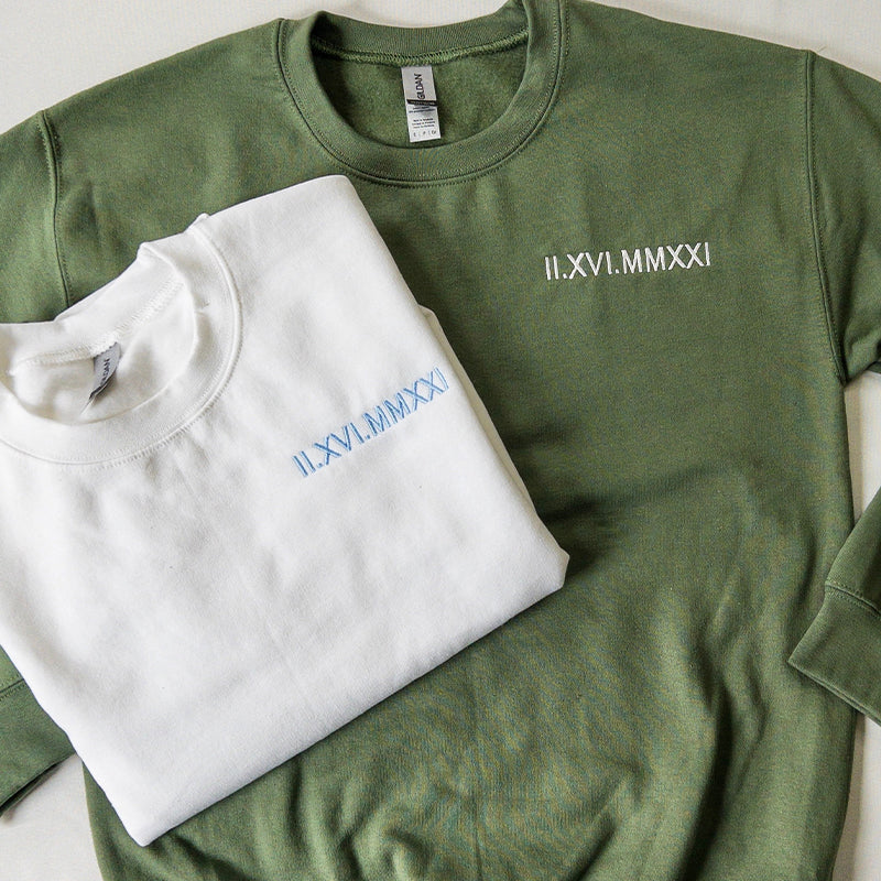 Sweat-shirt personnalisé brodé pour couple avec chiffres romains, cadeaux de Noël