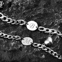 Gepersonaliseerde roestvrijstalen armbandenset met 2 letters voor koppels