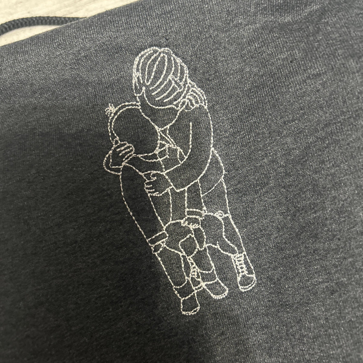 Papa sweatshirt met foto, gepersonaliseerd geborduurd portretshirt met naam op de mouw, vader-dochterportret, papa hoodie, papa cadeau