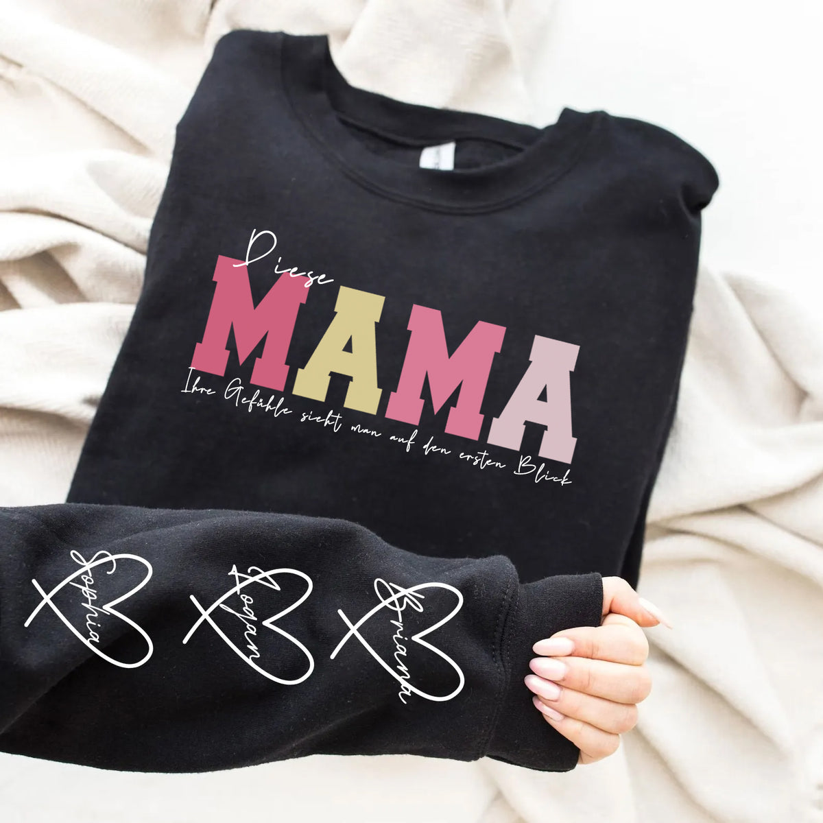 Derrière chaque grand enfant, il y a une mère – sweat-shirt unisexe personnalisé avec motif sur la manche – cadeau pour maman, grand-mère