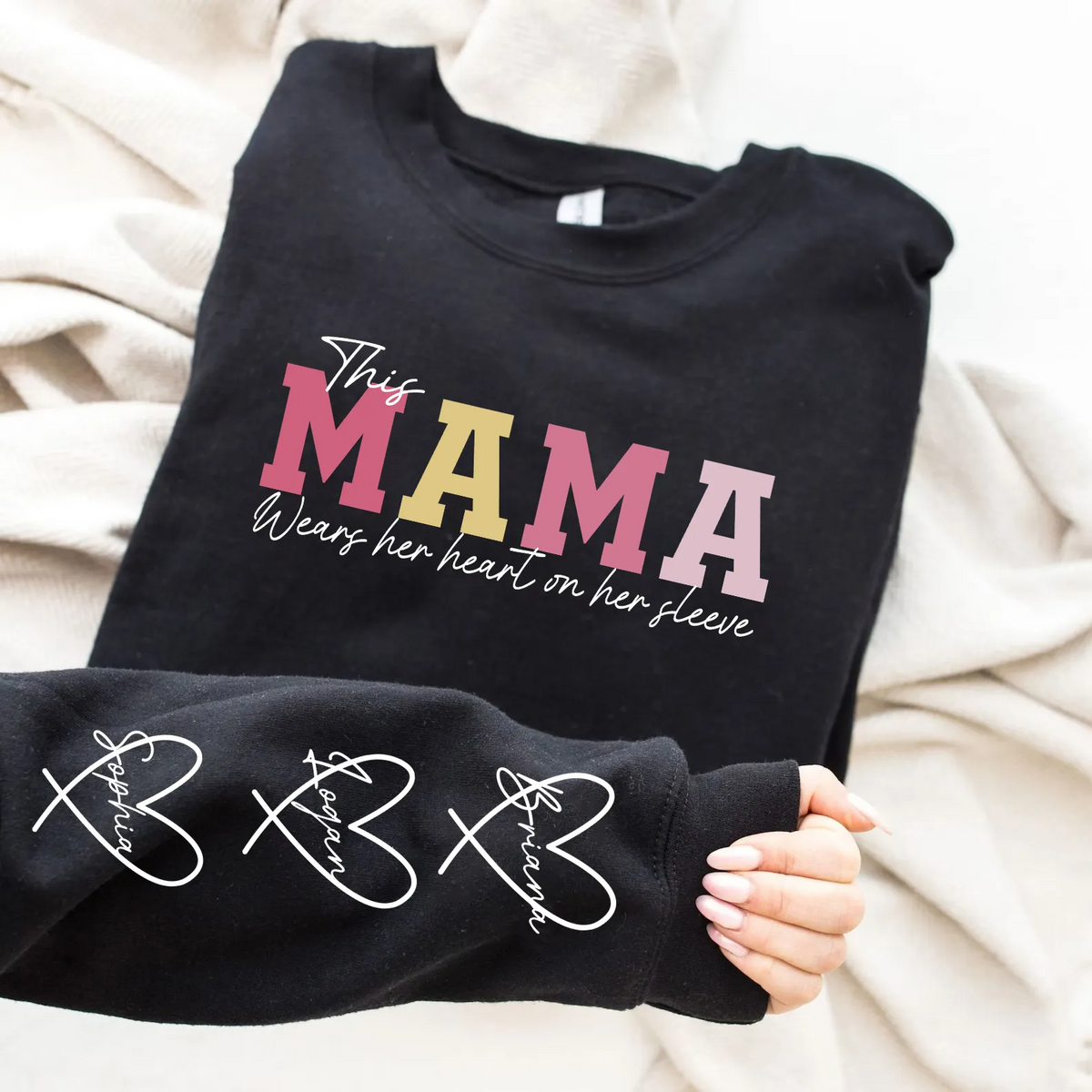 Derrière chaque grand enfant, il y a une mère – sweat-shirt unisexe personnalisé avec motif sur la manche – cadeau pour maman, grand-mère