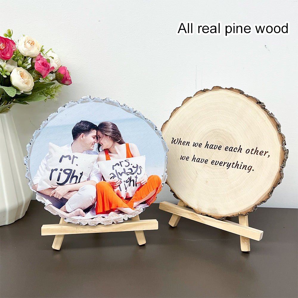 Aangepaste natuurlijke houten plak met individuele natuurlijke houten plak met foto en gegraveerde tekst als foto en gegraveerde tekst Valentijnsdagcadeaus