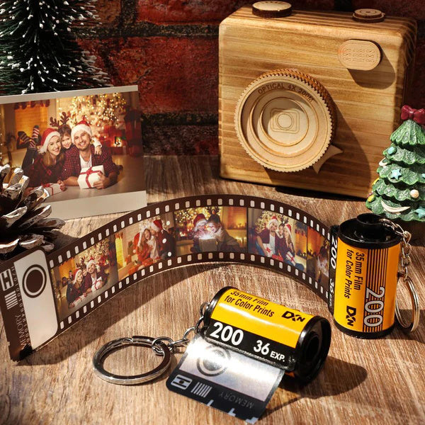 Gepersonaliseerde sleutelhanger met filmrol. Sleutelhanger met meerdere foto's