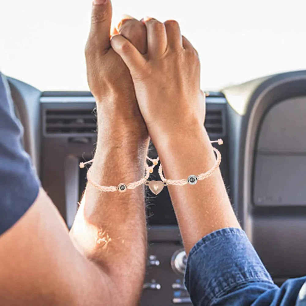 Gepersonaliseerde fotoprojectiearmband, eenvoudige geweven magnetische hartarmband, cadeau voor koppels