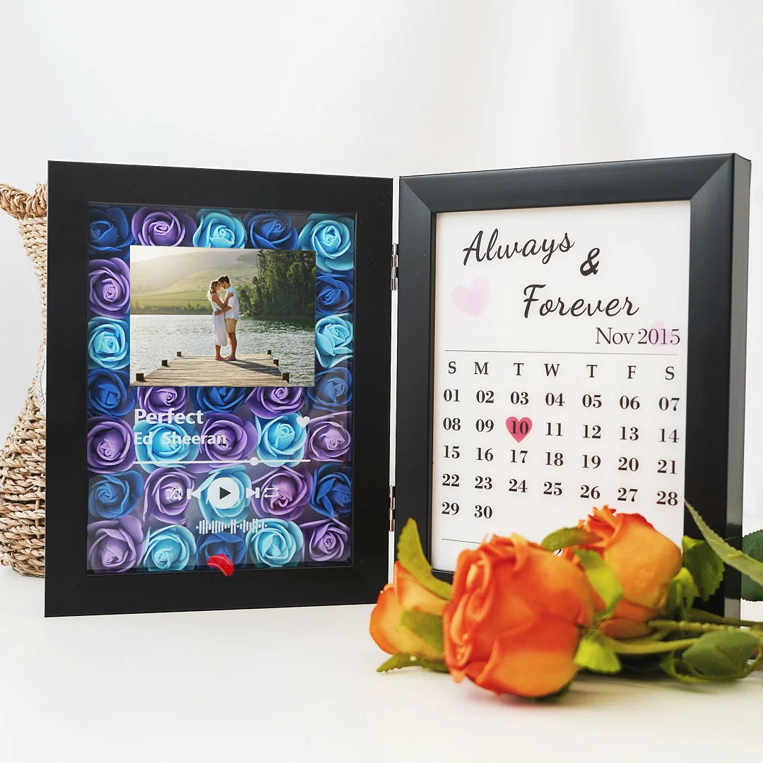 Nieuw gepersonaliseerd frame met muzikale bloemen en jubileumcadeaus