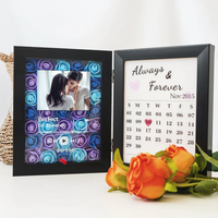 Nieuw gepersonaliseerd frame met muzikale bloemen en jubileumcadeaus