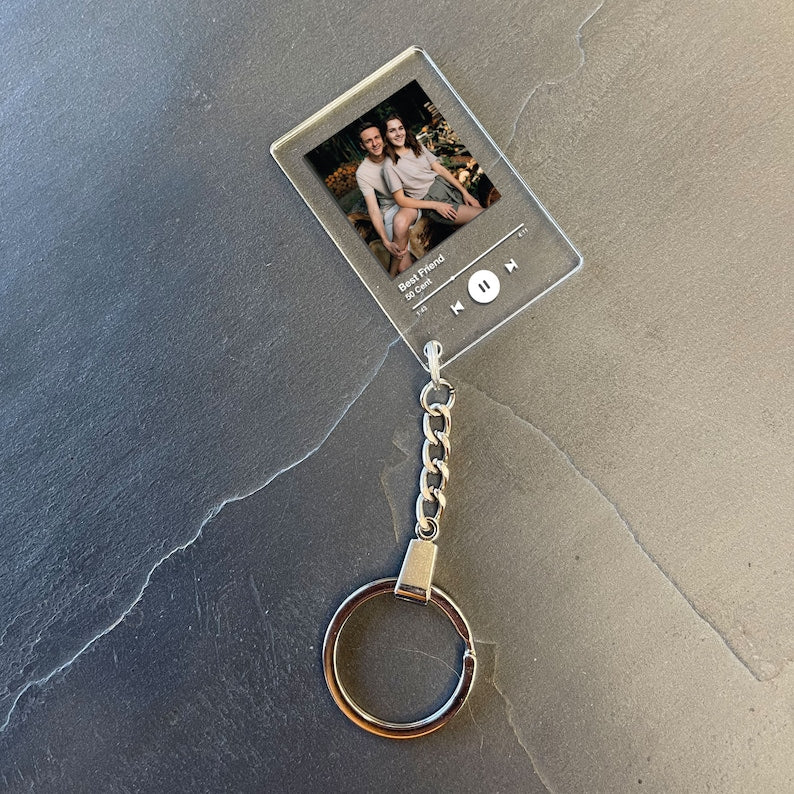 Porte-clés personnalisé avec plaque de chanson, porte-clés personnalisés, photo, album de mots-clés de playlist de chansons, haute qualité, cadeau d'anniversaire