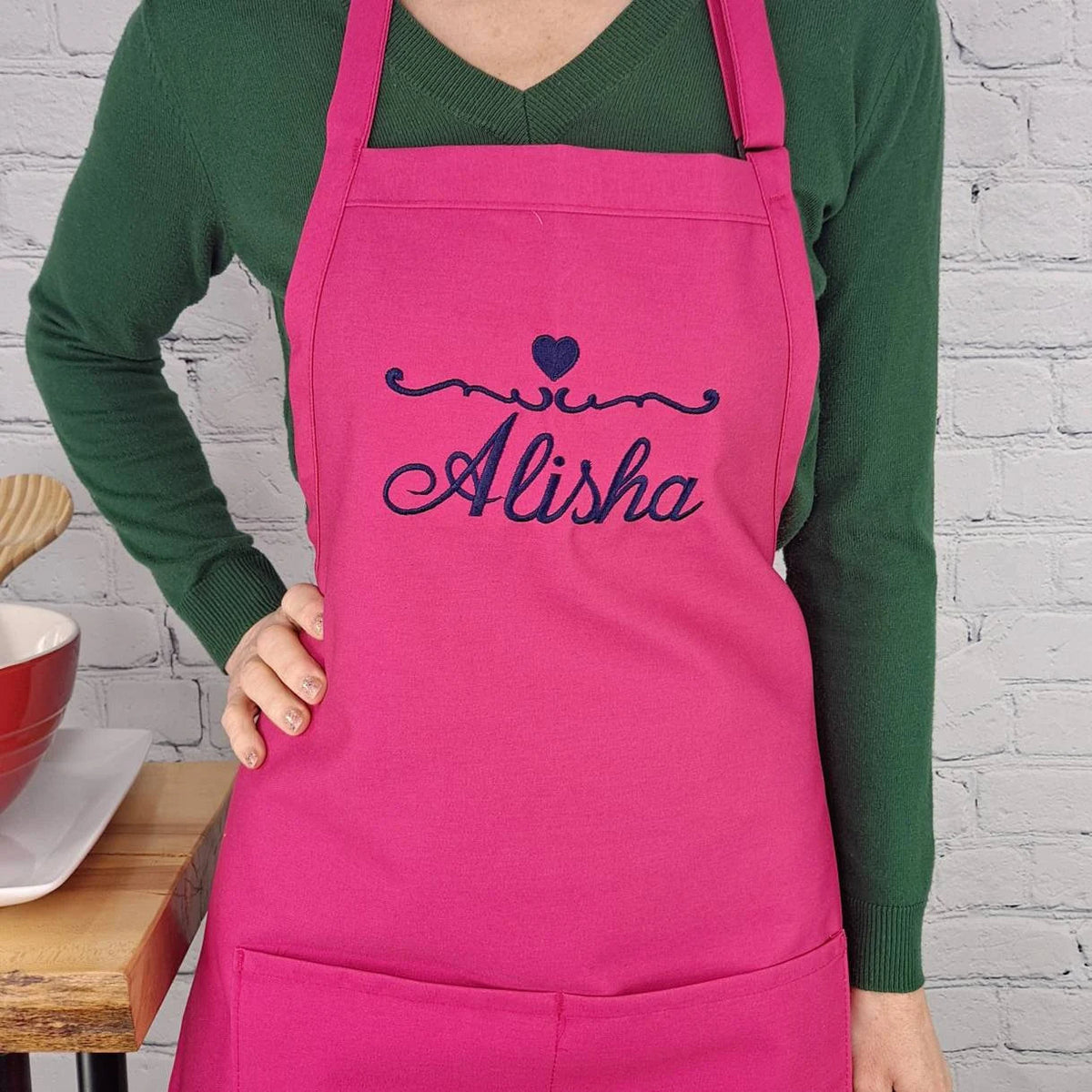 Tablier personnalisable, personnalisé, nom, coeur, cuisine, tablier brodé, cadeau pour elle