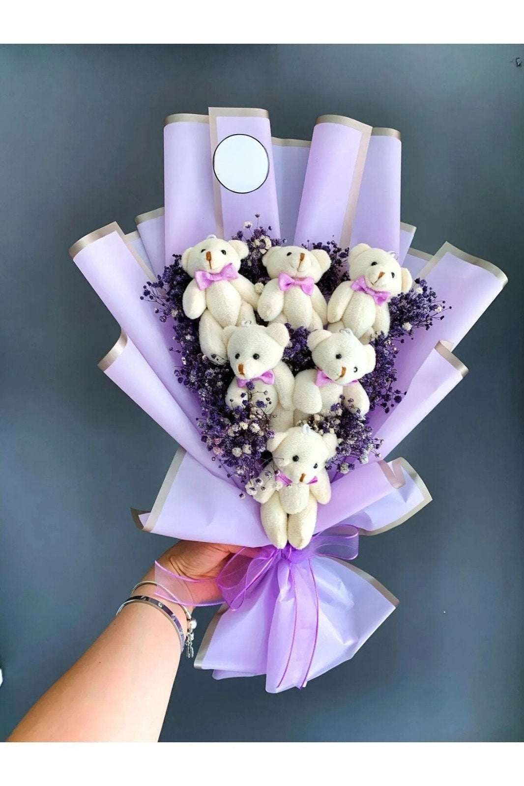 Kleine berenbloemen, pluchen berenboeket, liefdesbeerboeket