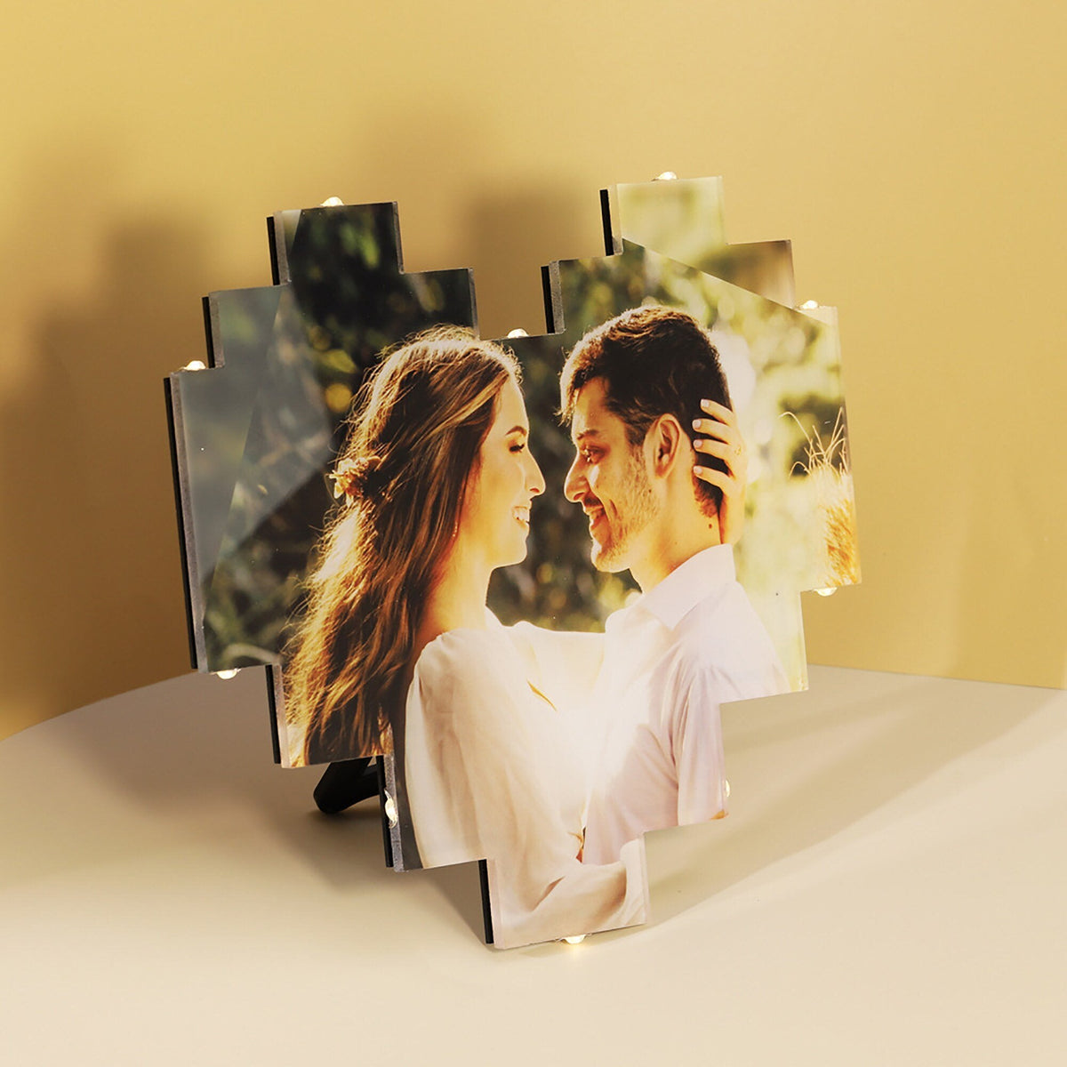 Individuele fotocollagelamp in hartvorm