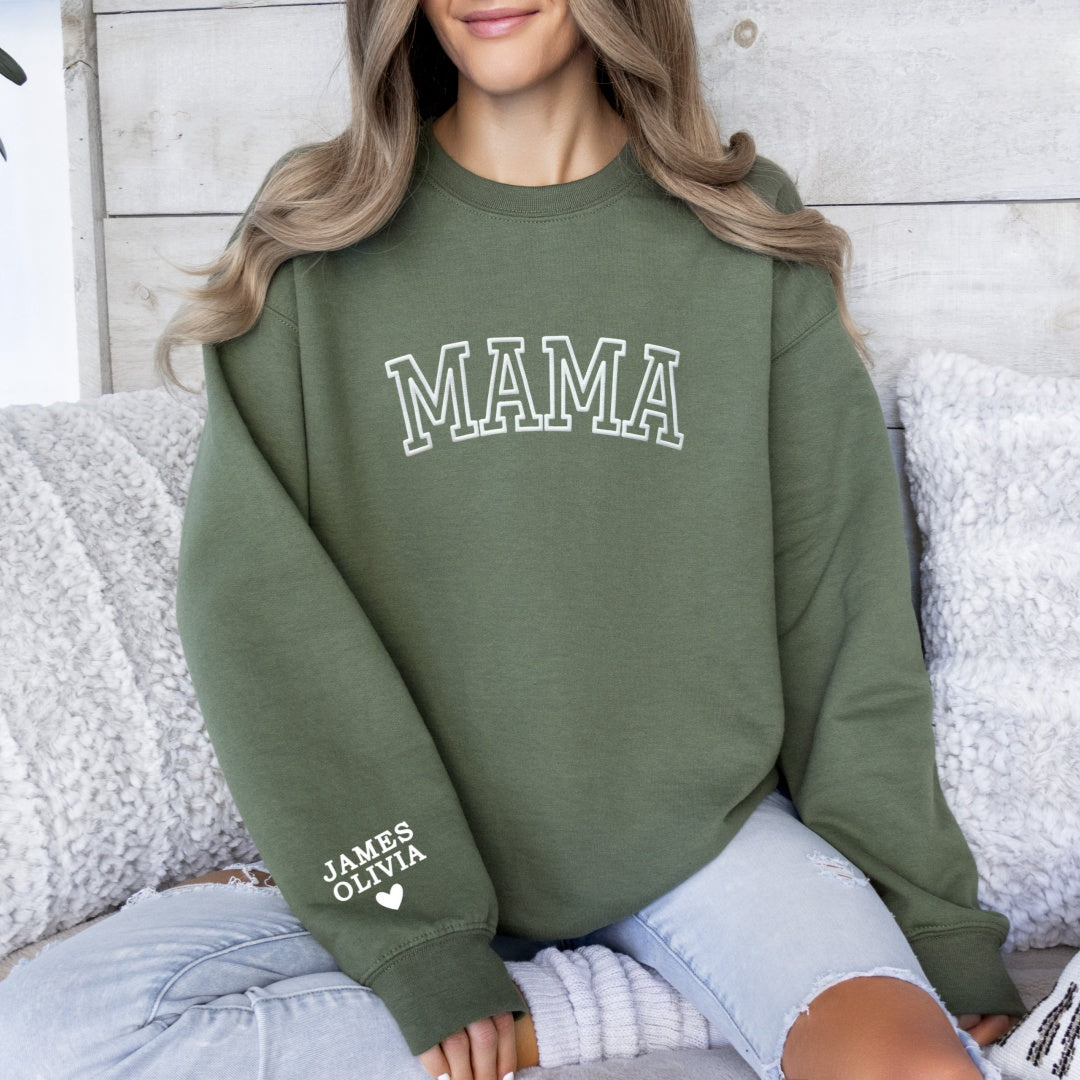 Personalisiertes Mama-Sweatshirt mit Kindernamen auf dem Ärmel, Muttertagsgeschenk für Mama