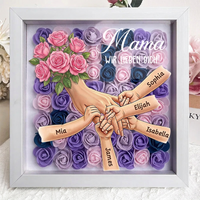 Personalisierte Erinnerungsbox „Mama hält Händchen“ mit rosa Rosen – Individuell gestaltbarer Rahmen zum Muttertag, Geschenk in liebevoller Erinnerung