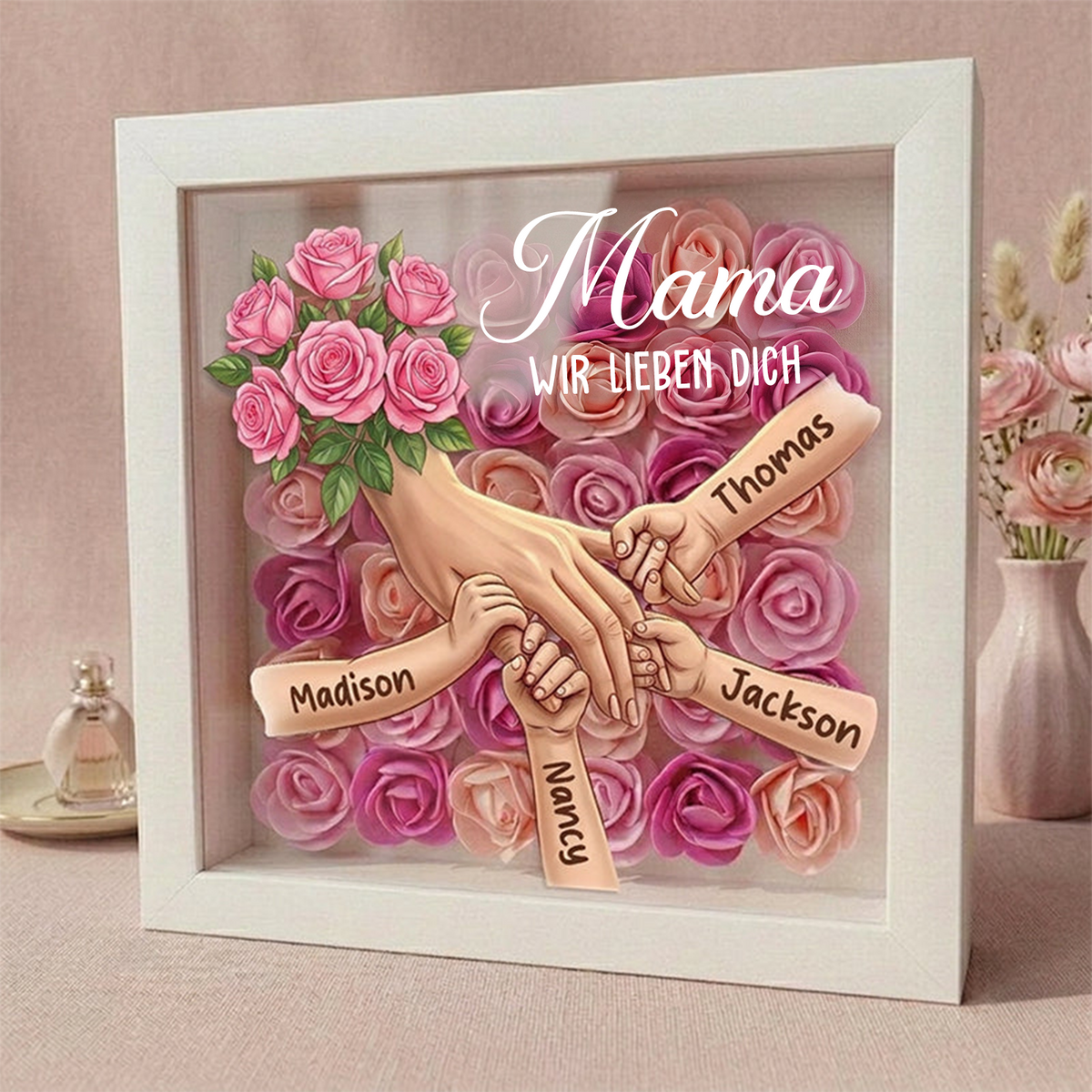 Personalisierte Erinnerungsbox „Mama hält Händchen“ mit rosa Rosen – Individuell gestaltbarer Rahmen zum Muttertag, Geschenk in liebevoller Erinnerung