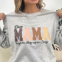 [Stickerei] Individuell besticktes Sweatshirt „Mama trägt ihr Herz auf dem Ärmel“, Muttertagsgeschenk