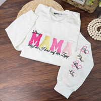[Stickerei] Individuell besticktes Sweatshirt „Mama trägt ihr Herz auf dem Ärmel“, Muttertagsgeschenk
