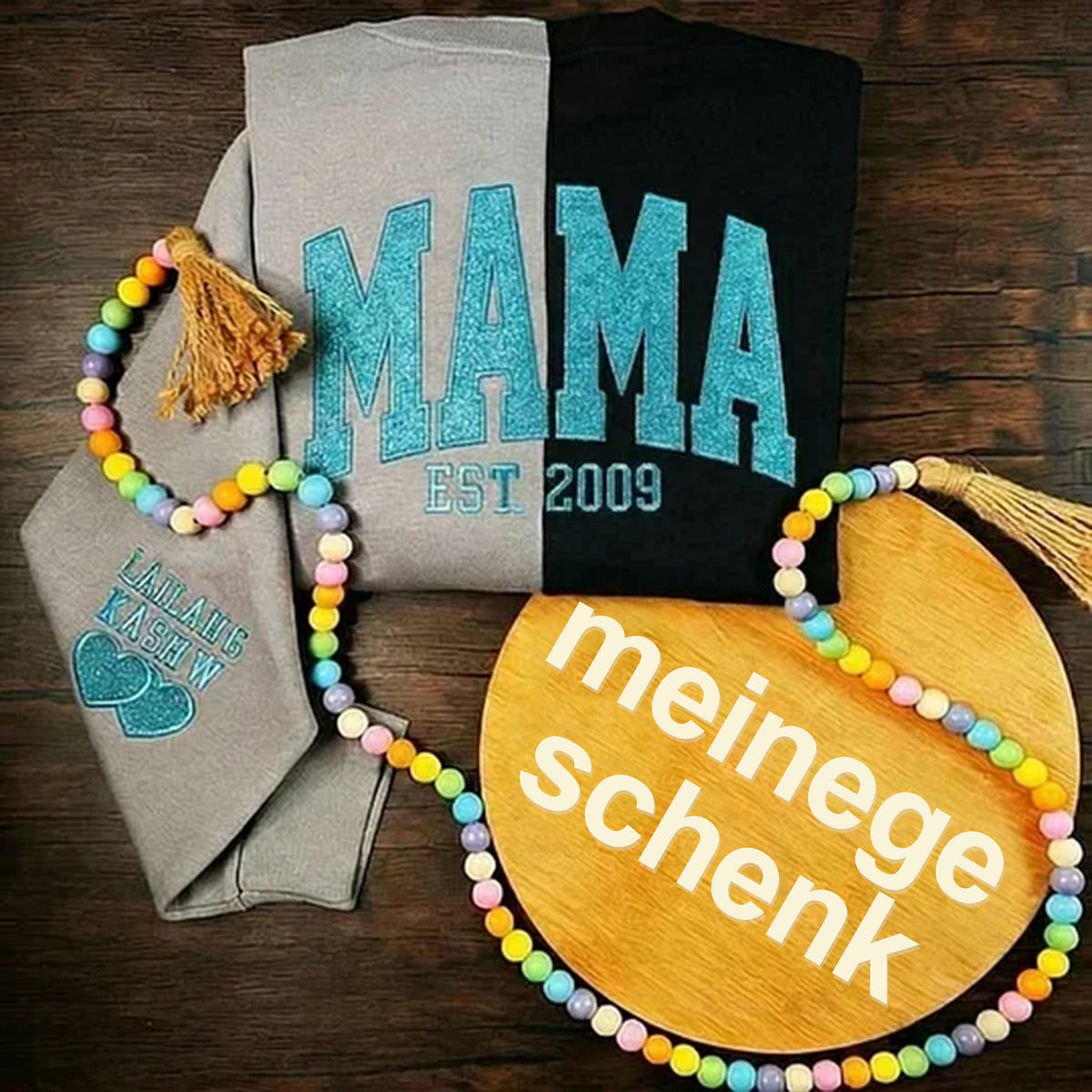 Individuell gestaltetes, zweifarbiges, schimmerndes, besticktes Mama-Sweatshirt, das mit dem Namen Ihres Kindes bestickt werden kann