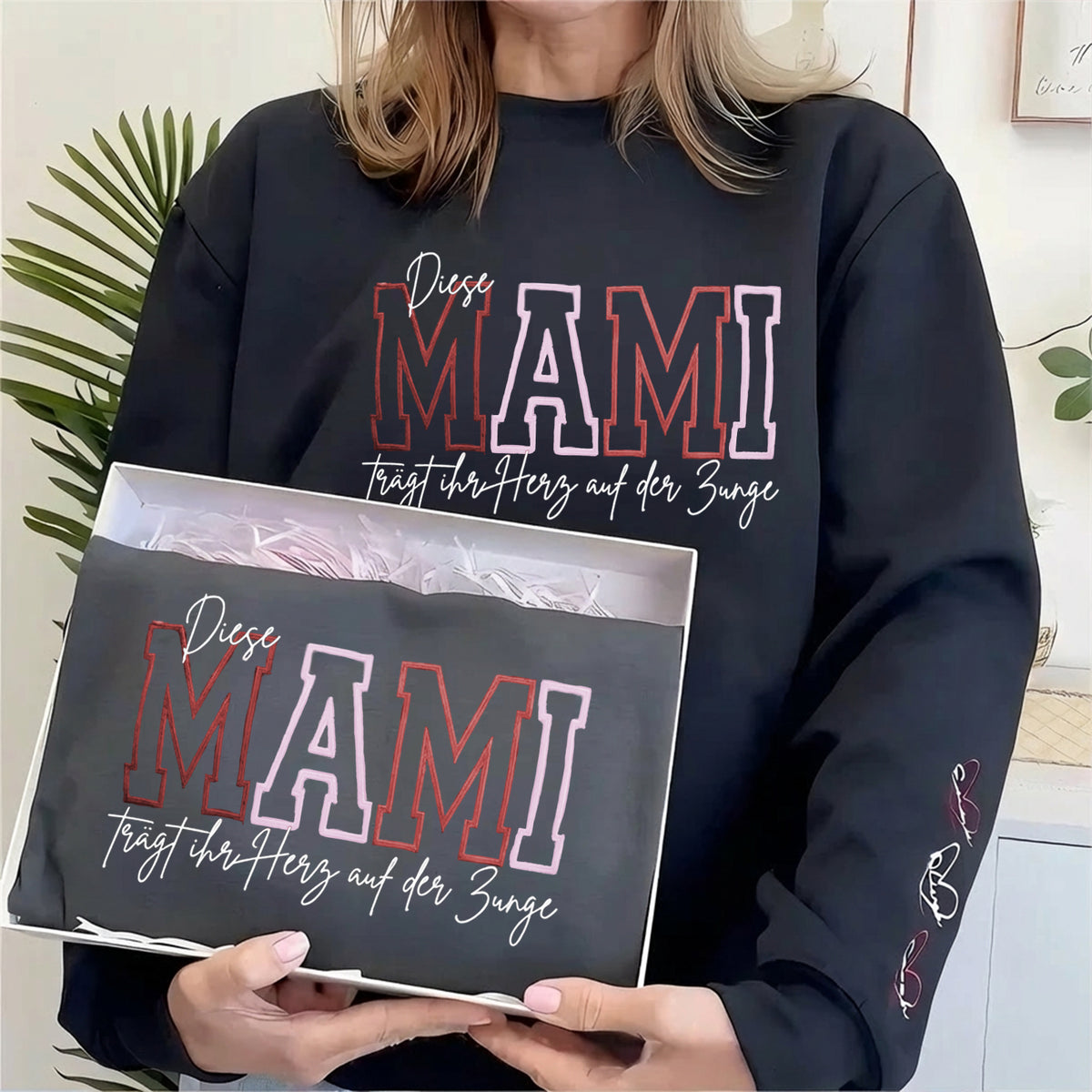 [Stickerei] Individuell besticktes Sweatshirt „Mama trägt ihr Herz auf dem Ärmel“, Muttertagsgeschenk