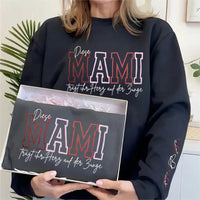 [Stickerei] Individuell besticktes Sweatshirt „Mama trägt ihr Herz auf dem Ärmel“, Muttertagsgeschenk