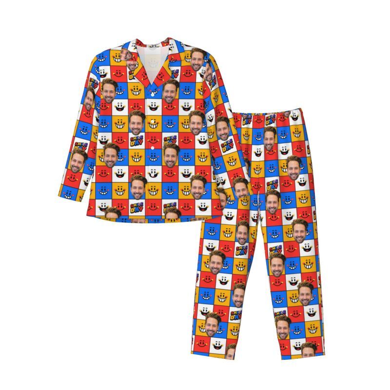 Personalisierter Pyjama mit individuellem Foto, farbenfrohes kleines Emoticon-Block-Design, lebendiges Geschenk für die Familie