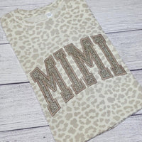 Besticktes Leoparden-Mama-Shirt, schwarzes Glitzer-T-Shirt, einfarbiges Muttertagsgeschenk für Mama