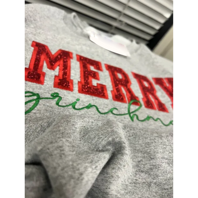 Personalisiertes grün/rotes Frohe Weihnachten Schleife Seite Sweatshirt