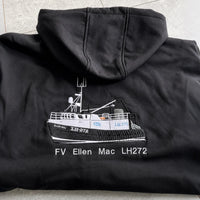 Bestickter Hoodie mit individuellem Bootsbild - personalisierter Hoodie für Bootsbesitzer & Kapitäne