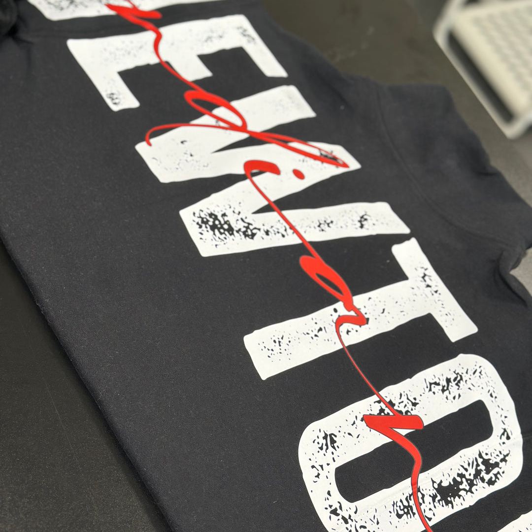 Custom Sweatshirt mit Rückenprint – für echte Sportfans