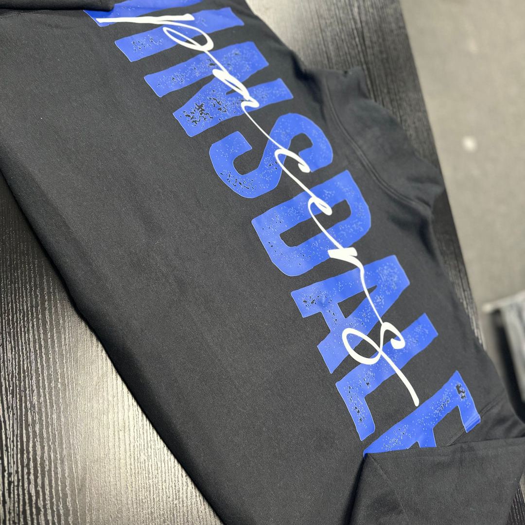 Custom Sweatshirt mit Rückenprint – für echte Sportfans