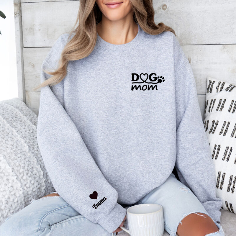 Muttertagsgeschenk Personalisierte Hoodie bestickt Dog Mom mit benutzerdefinierten Namen attraktives Geschenk für Tierliebhaber