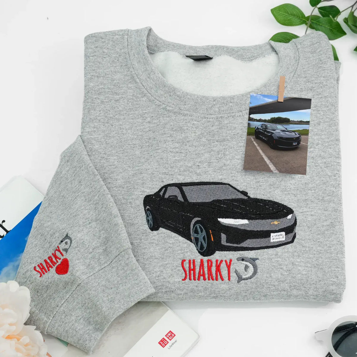 Individuell bestickter Auto-Hoodie, das perfekte Geschenk für Autoliebhaber. Personalisiertes besticktes Sweatshirt, Papa-Geschenk