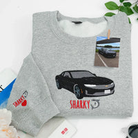 Individuell bestickter Auto-Hoodie, das perfekte Geschenk für Autoliebhaber. Personalisiertes besticktes Sweatshirt, Papa-Geschenk