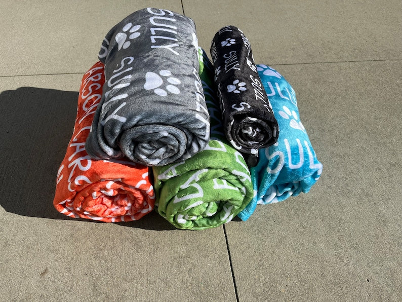 Couverture personnalisée avec empreinte de patte pour animal de compagnie, couverture personnalisée pour chien, couverture en peluche, couverture personnalisée pour chiot, couverture pour lit pour chien, cadeau pour amoureux des animaux