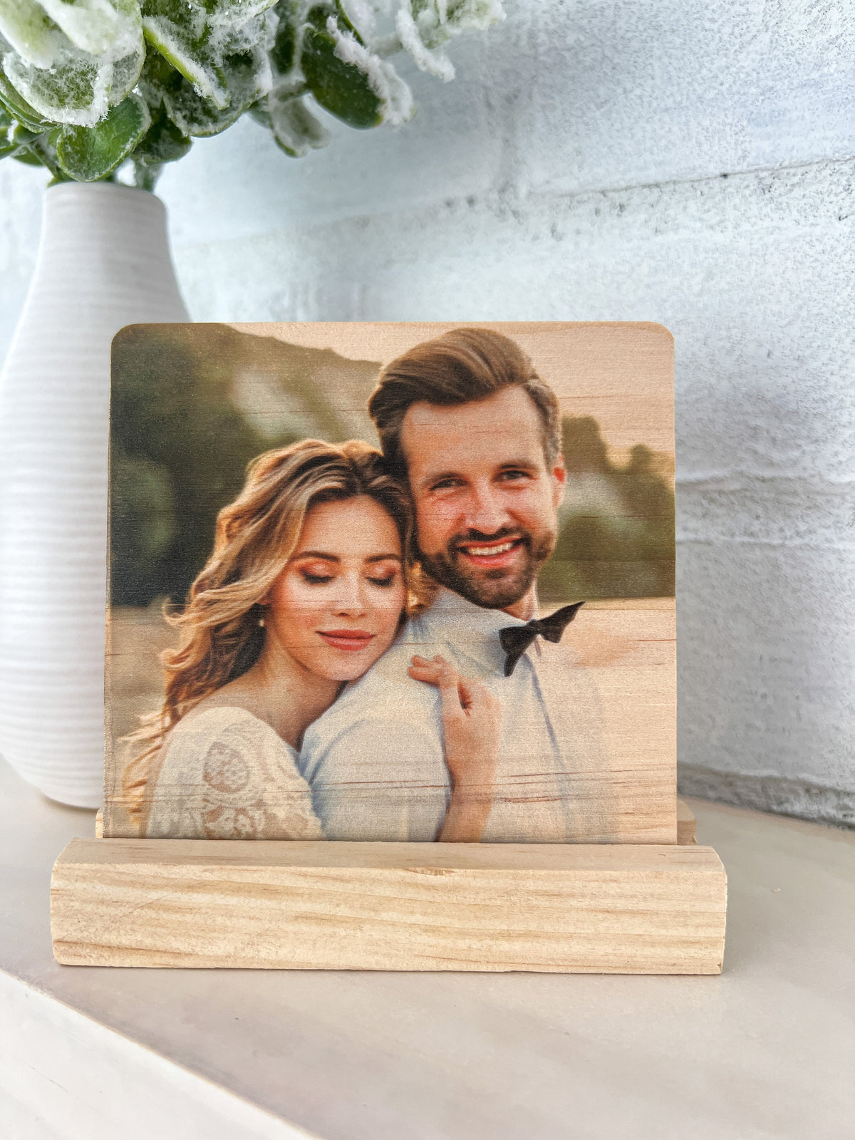 Gepersonaliseerde houten fotostandaard, gepersonaliseerd familiefotocadeau, cadeau voor koppels