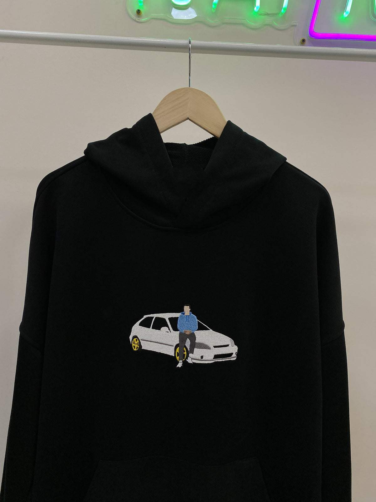 Gesticktes Auto-Foto-Portrait-Hoodie, besticktes Fotografie-Sweatshirt mit Rundhalsausschnitt