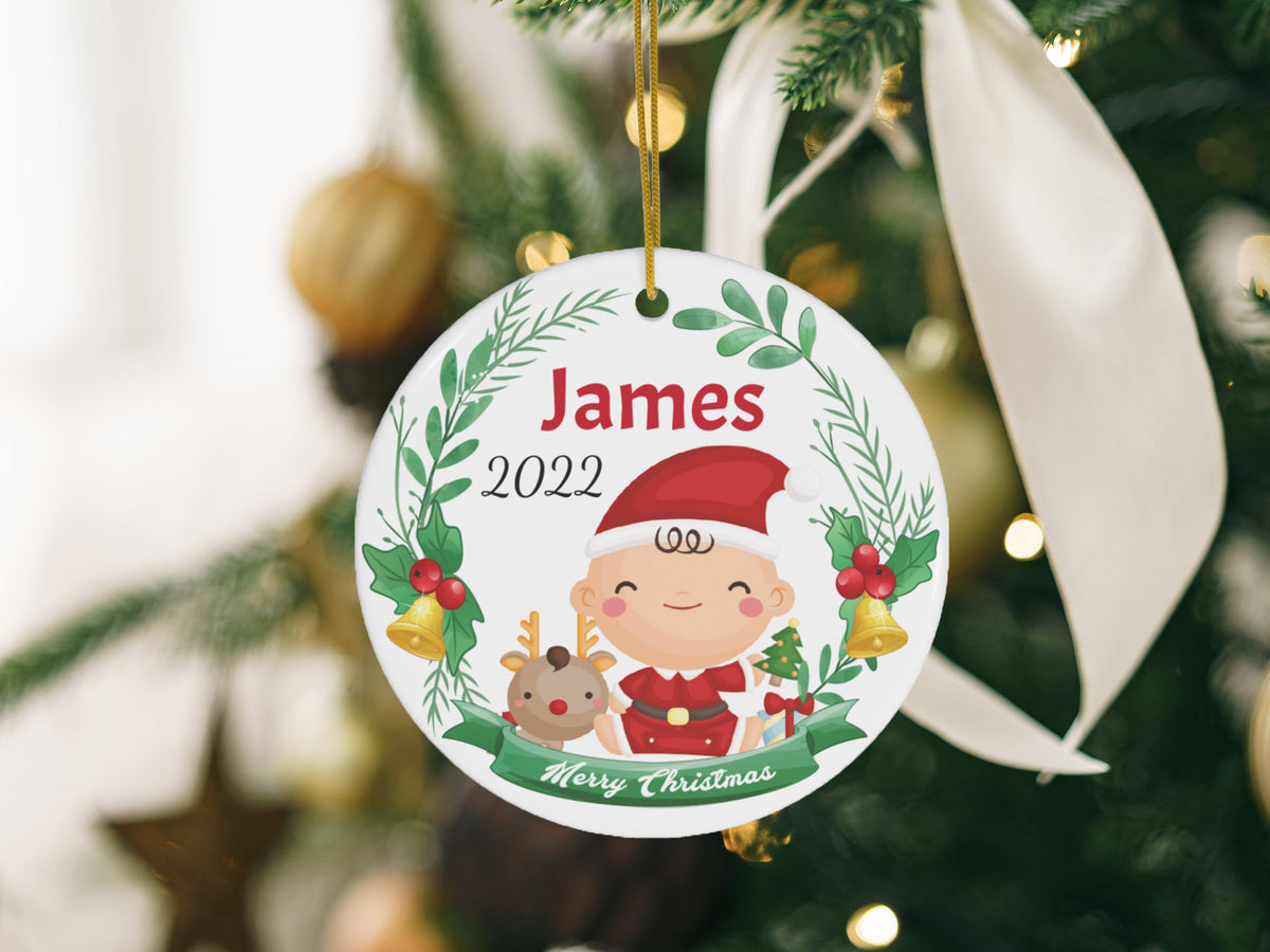 Babys erster Weihnachtsschmuck 2023, personalisierter Babyschmuck aus Keramik, personalisiertes Geschenk zur Geburt