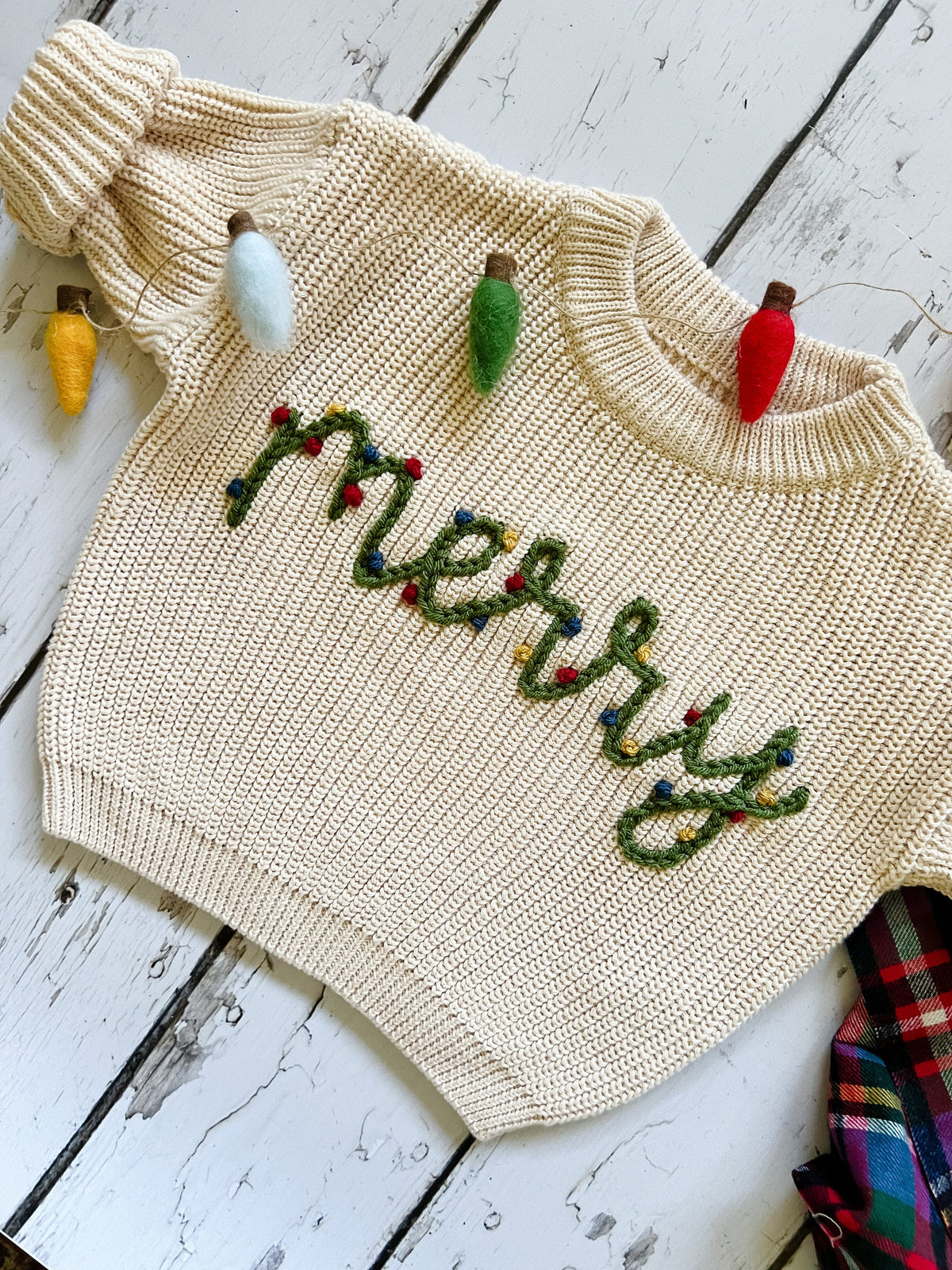 Personalisierte WEIHNACHTSpullover mit Handstickerei für Babys und Kleinkinder