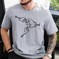 Gepersonaliseerd T-shirt 'Hold Your Hand' met individuele naam voor de beste vader 