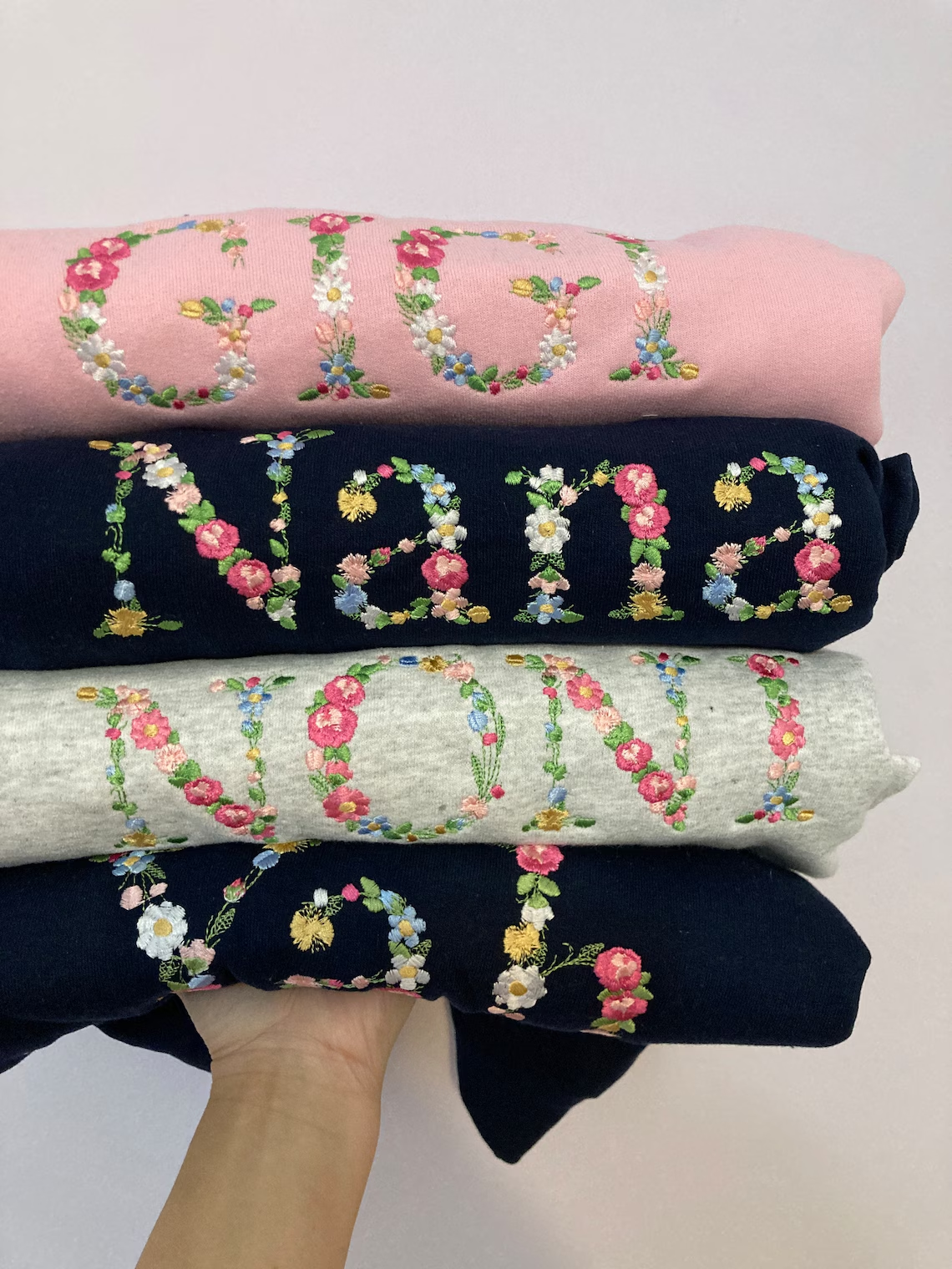 🌸 Besticktes Mama-Sweatshirt mit Blumenmuster für Mama und Oma